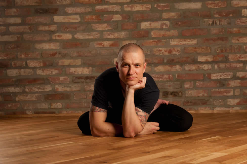 Йогадвор йога в Краснодаре yoga yogadvor - Андрей Дворецкий